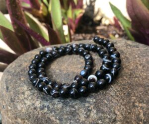 black agate gemstone round beads natural crystals