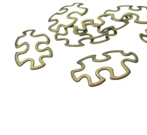 bronze puzzle connector