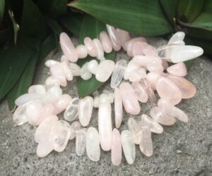 natural pink rose quartz gemstone beads