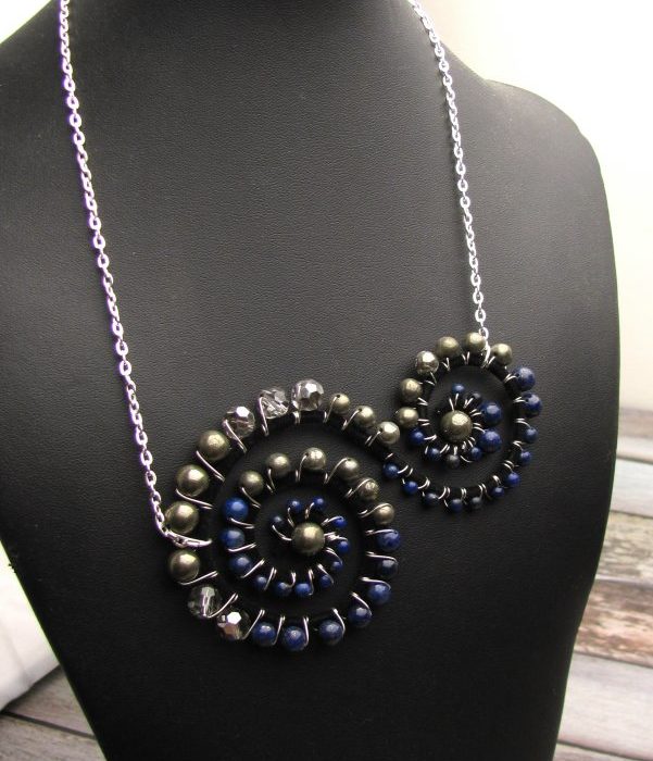 Lapis Lazuli Beads Swirl Necklace Tutorial