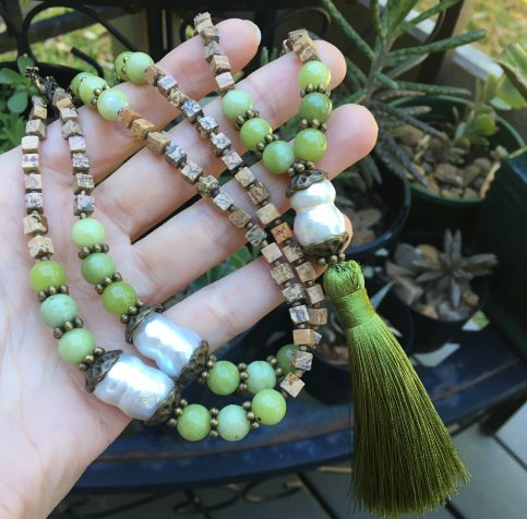 Jasper and freshwater pearl mala necklace tutorial