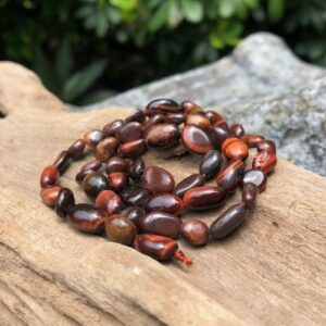 redtigereyepebblebeads4 red tiger eye pebble gemstone beads
