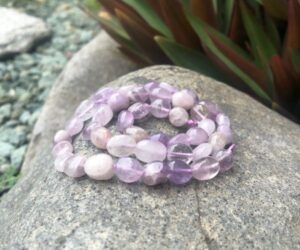light amethyst pebble beads