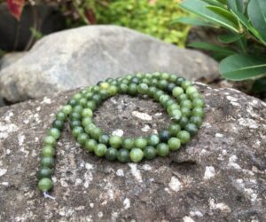 green jade gemstone round beads 4mm