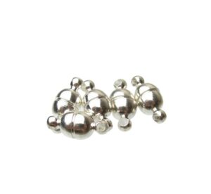silver small magnetic clasps
