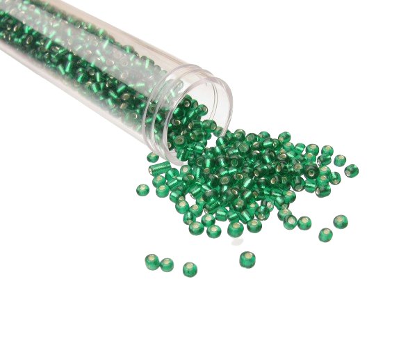 green seed beads size 8