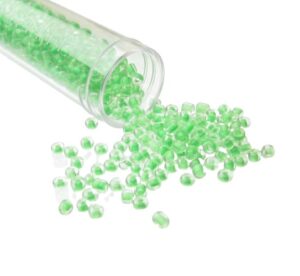 green seed beads 8/0