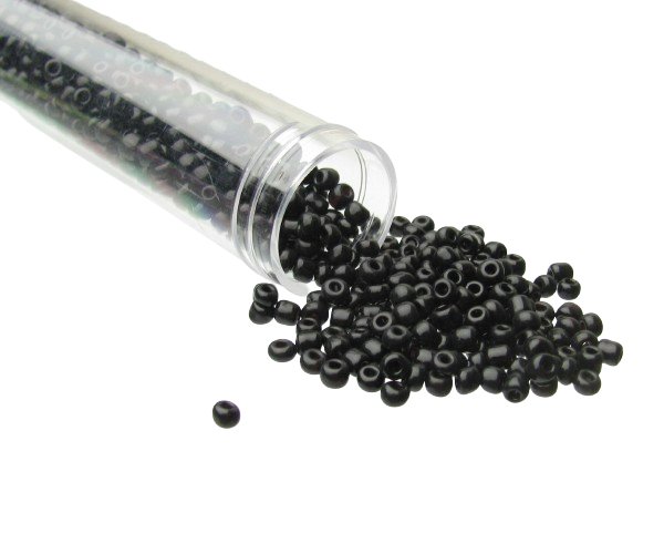 black seed beads size 8/0