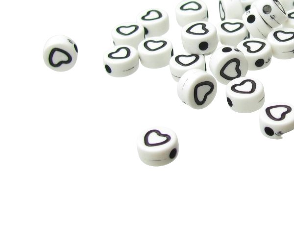 heart acrylic beads