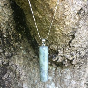 labradorite column gemstone pendant