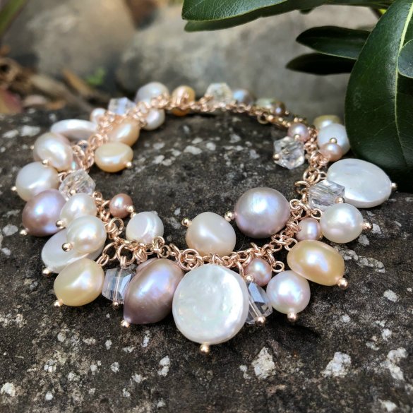 rose gold and freshwater pearl charm bracelet tutorial