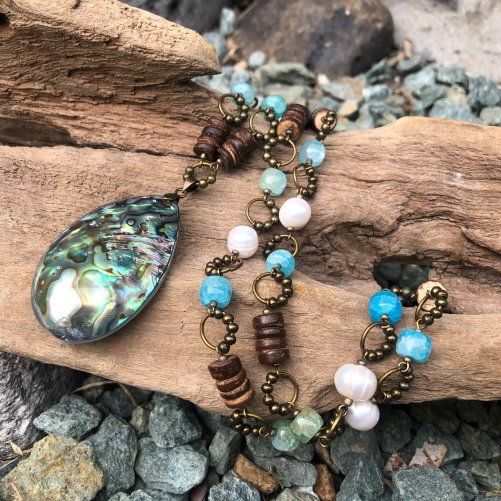 abalone shell beachy necklace tutorial