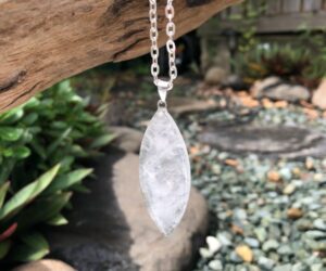 clear quartz oval gemstone pendant