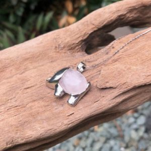 rose quartz elephant pendant