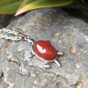 carnelian turtle gemstone pendant
