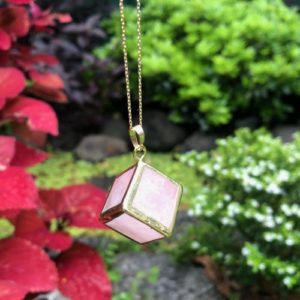 rose quartz cube gold gemstone pendant