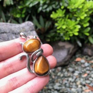 tiger eye gemstone pendant cat