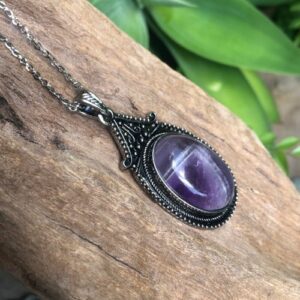 natural amethyst gemstone pendant