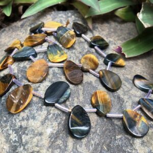tiger eye teardrop gemstone beads briolette
