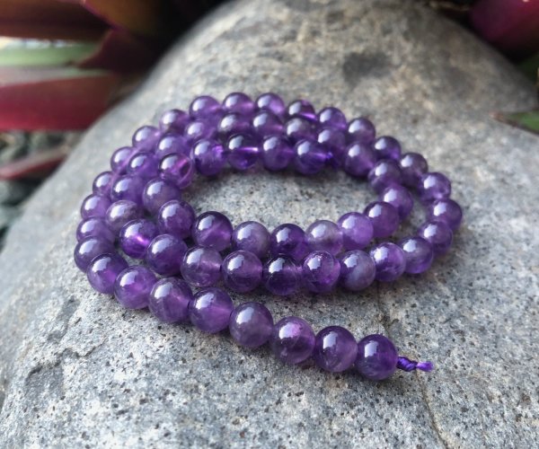 amethyst 6mm round beads