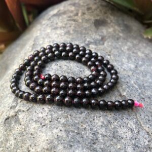 garnet 4mm round gemstone beads