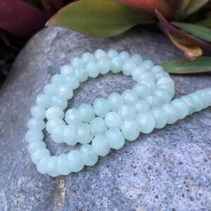 aventurinefacetedrondellebeads4 aventurine faceted rondelle gemstone beads