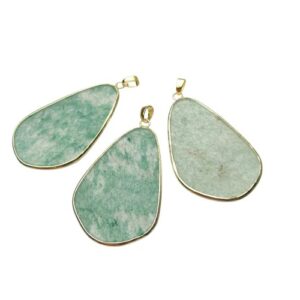 green quartz gemstone pendant