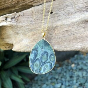 kambaba jasper gemstone pendant with 18k gold plate