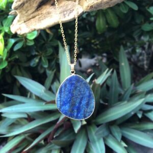 lapis lazuli gemstone pendant with 18k gold plating