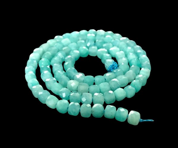 amazonite faceted 4mm cube beads
